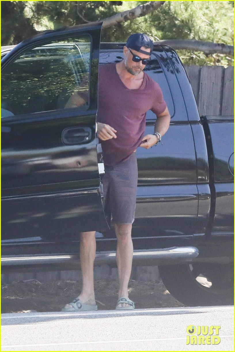 josh duhamel goes shirtless for day at the beach 614463161