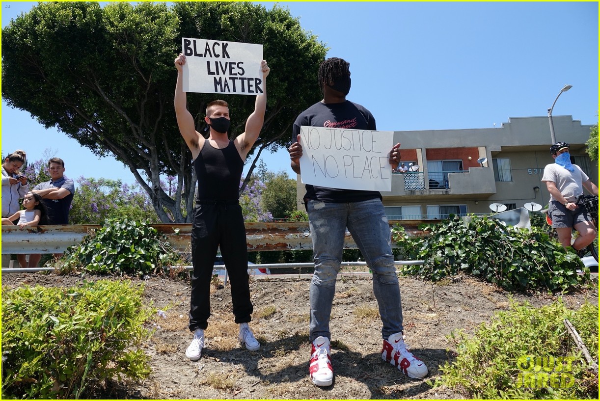 ryan russell corey obrien black lives matter protest 034461886