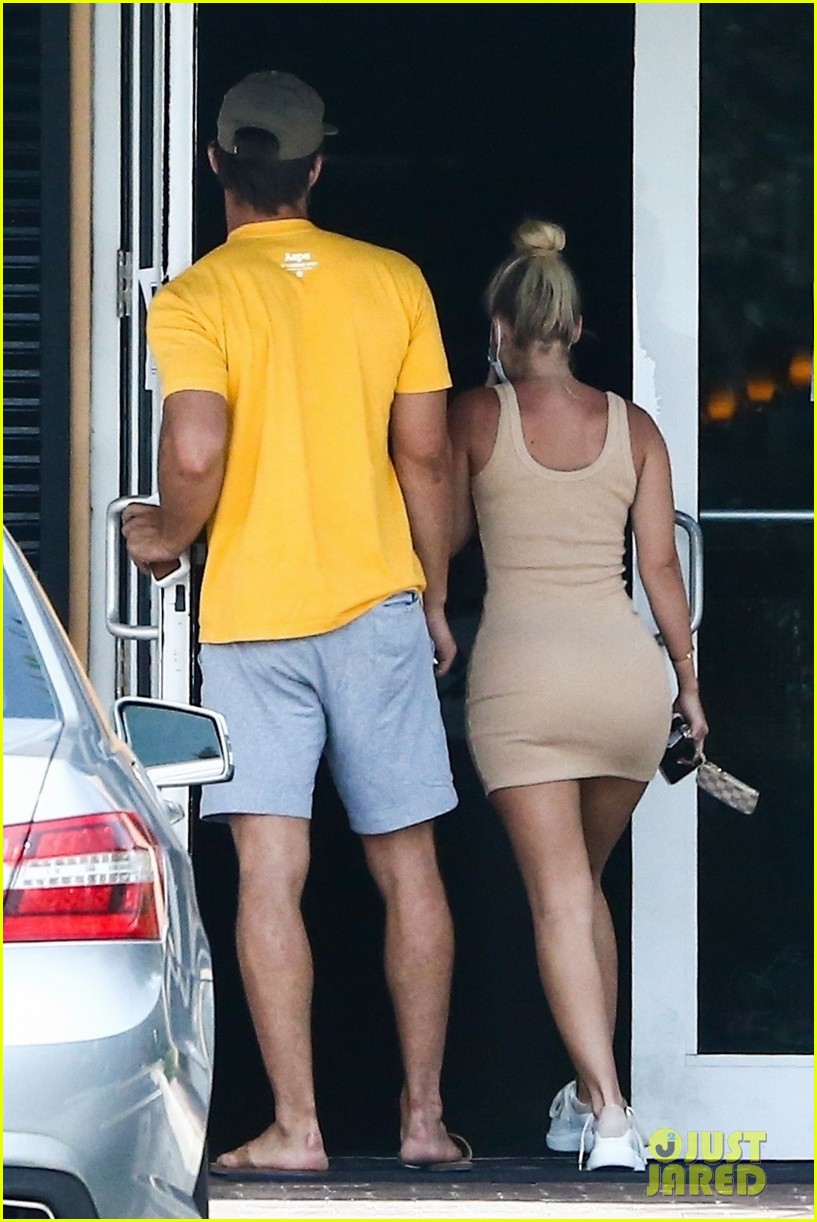 Tyler Cameron’s ‘Mystery Blonde’ Revealed After Lunch Date - See the