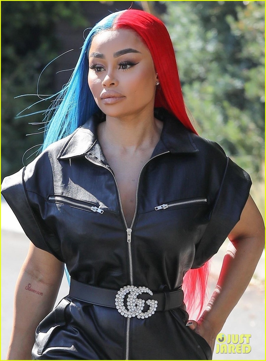 blac chyna rocks leather jumpsuit for meeting 02