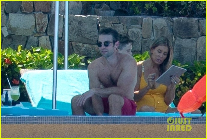 chace crawford shirtless practices golf swing 064467636