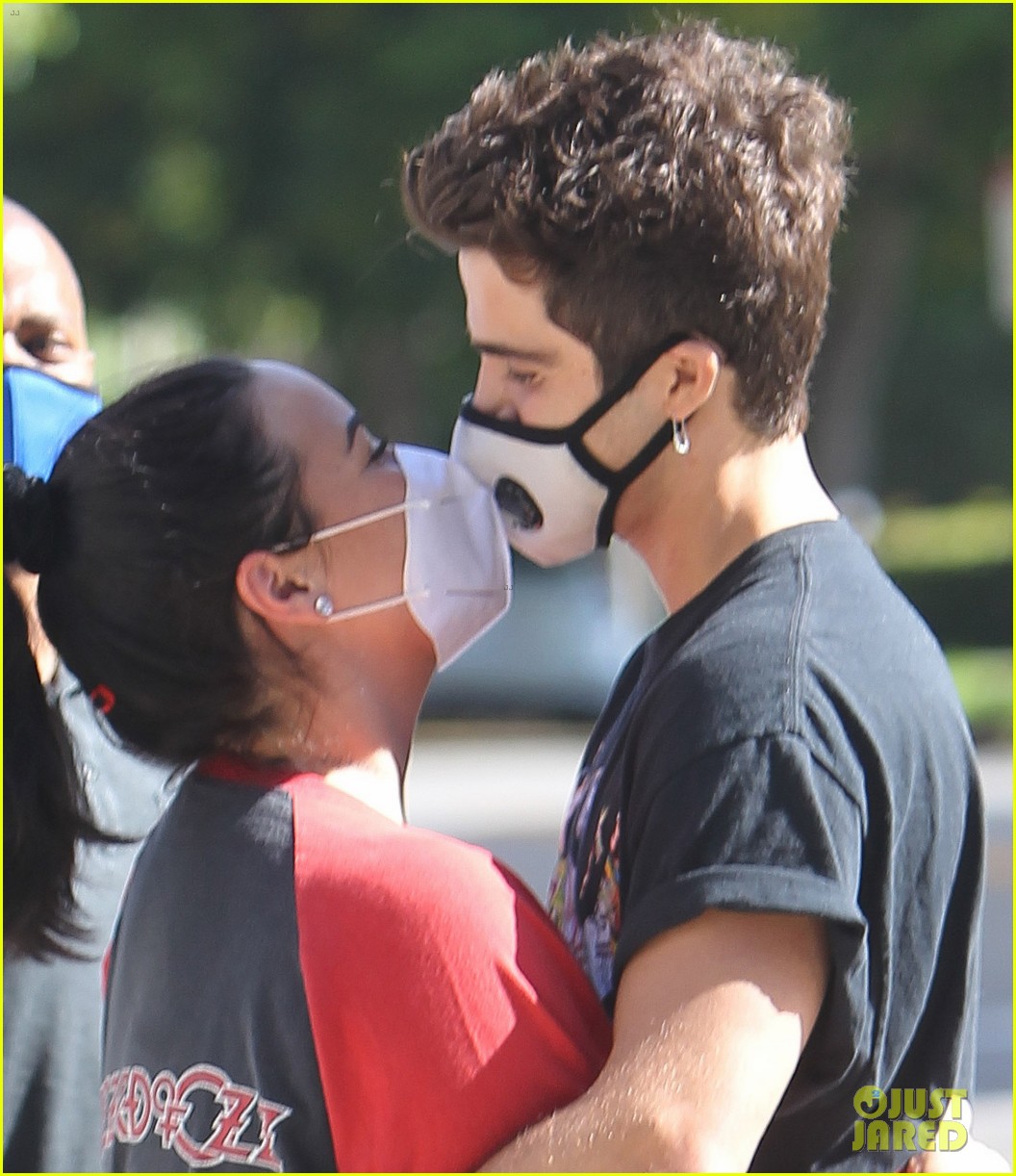 demi lovato max ehrich pack on pda show ring 064472235