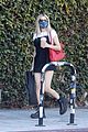 emma roberts steps out amid pregnancy rumors 17