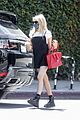 emma roberts steps out amid pregnancy rumors 19
