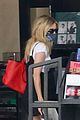 emma roberts steps out amid pregnancy rumors 25
