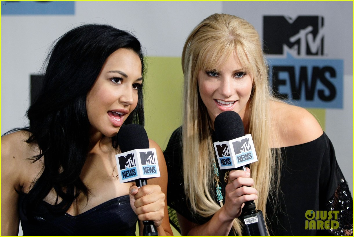 heather morris asks to join search efforts for naya rivera 05
