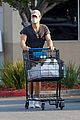 chace crawford shopping august 2020 03