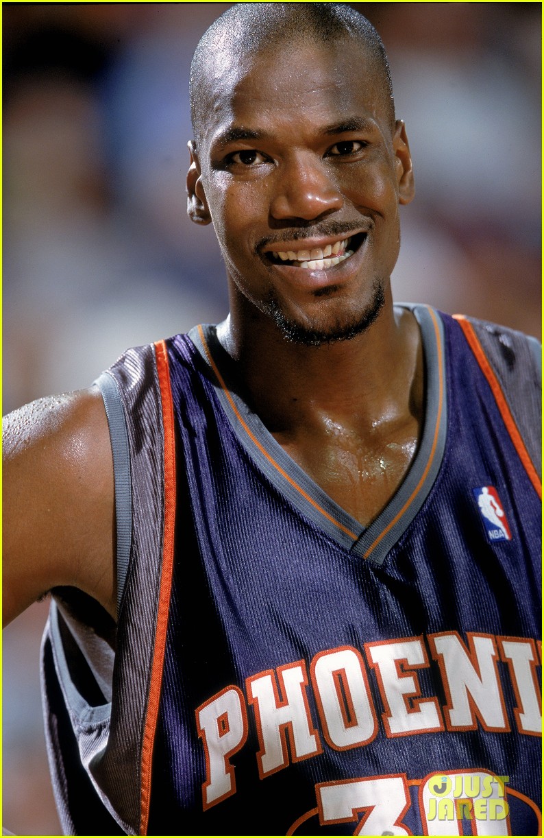Cliff Robinson Dead Former NBA Star & 'Survivor' Contestant Dies at(01)