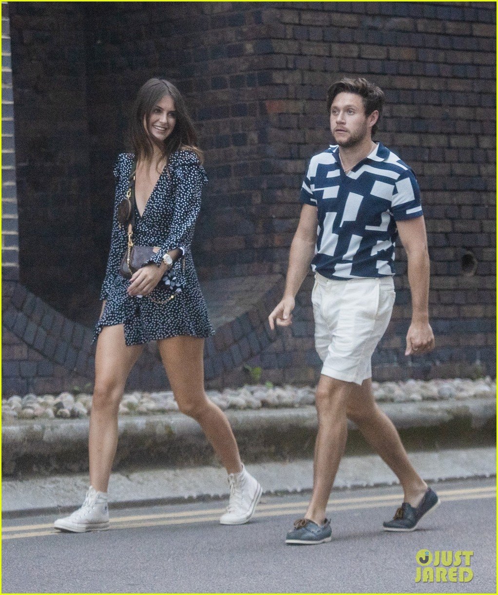 Niall Horan & Rumored Girlfriend Amelia Woolley Photographed Together