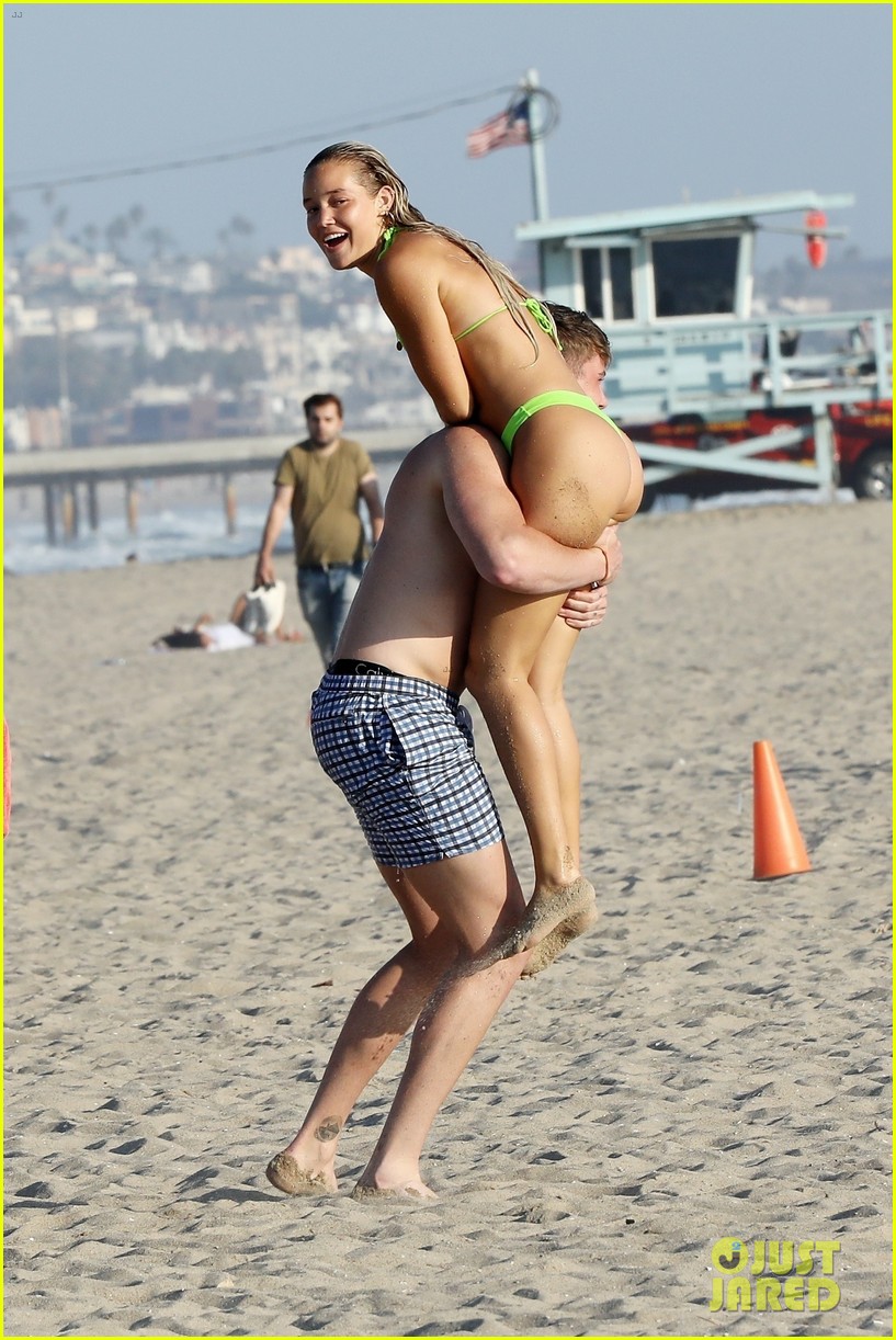 Too Hot to Handle's Harry Jowsey Gets Flirty with TikTok Star Olivia Ponton  at the Beach!: Photo 4478278 | Bikini, Emma Brooks, Harry Jowsey, Olivia  Ponton, Shirtless Photos | Just Jared: Entertainment News