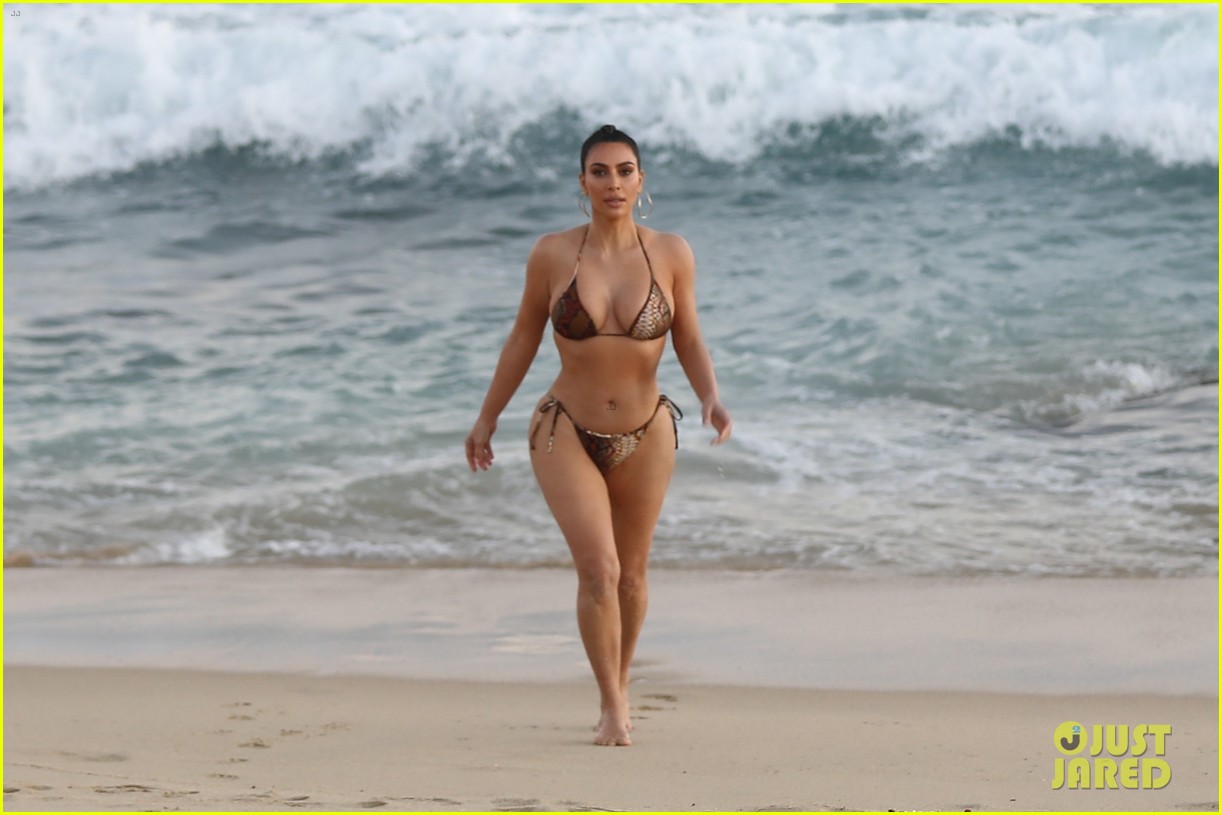 kim kardashian beach bikini photos 134478200
