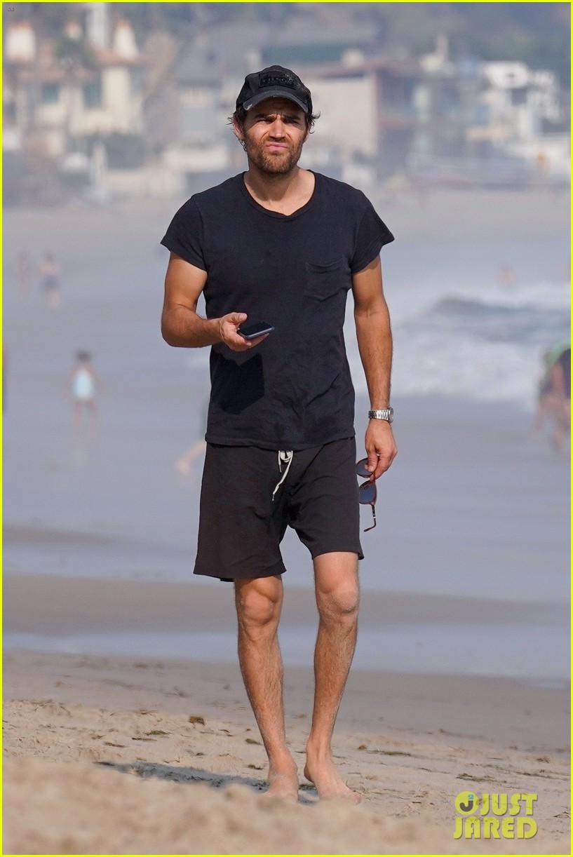 paul wesley looks hot going shirtless at the beach 334477272