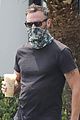brian austin green out for coffee with friends 04