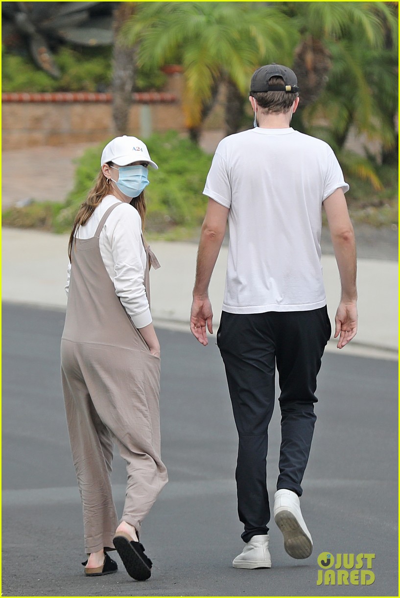 emma stone dave mccary step out amid marriage rumors 204486185