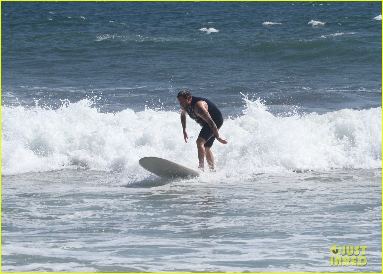 jonah hill surfing september 2020 044483480