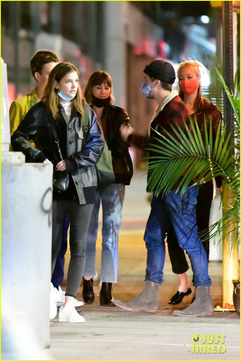 dylan sprouse barbara palvin out with friends 104488439