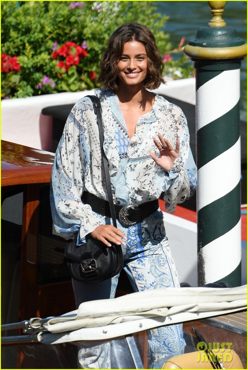 taylor hill matches mask to dress venice film festival 014479794