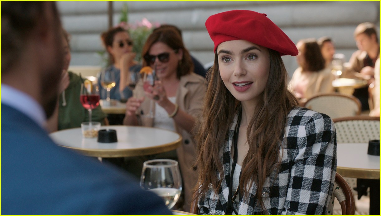 lily collins emily in paris age 07