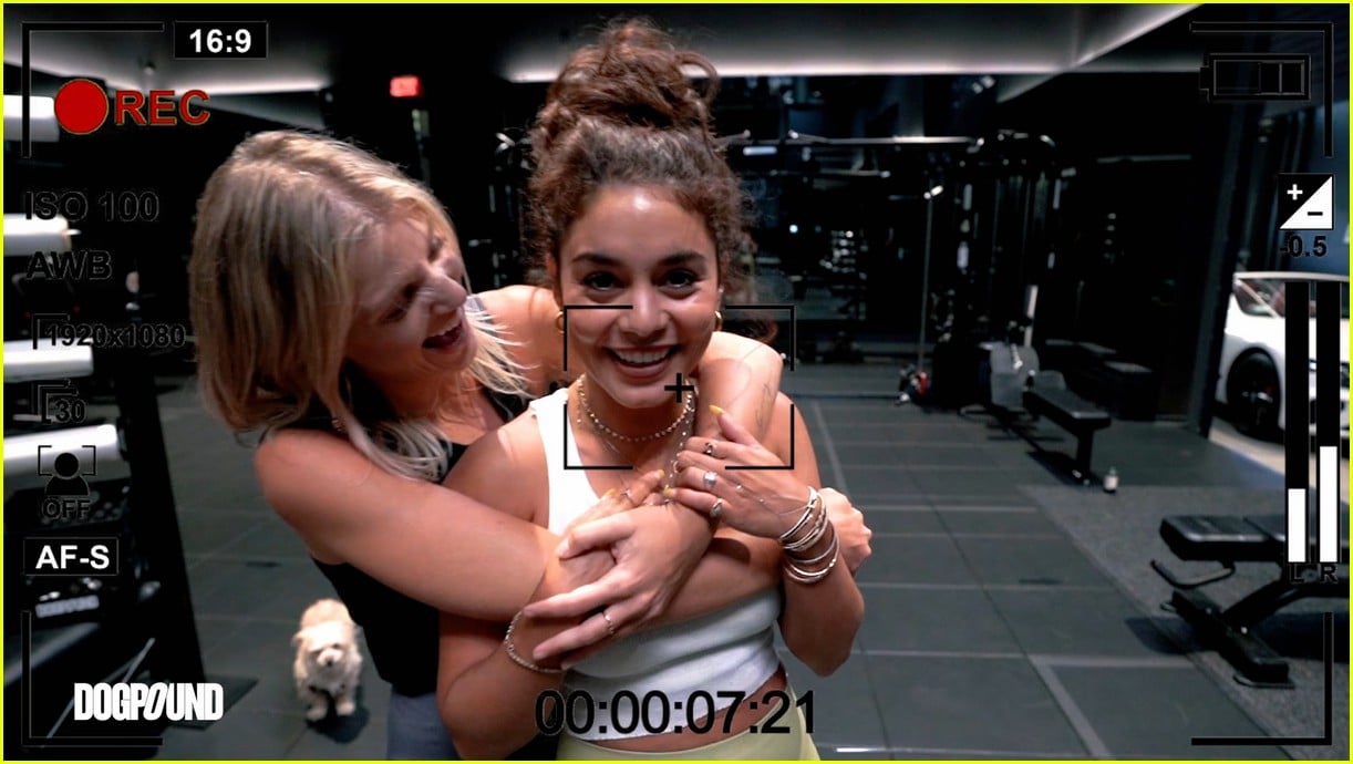 vanessa hudgens gg magree take fans into the dogpound 014493698