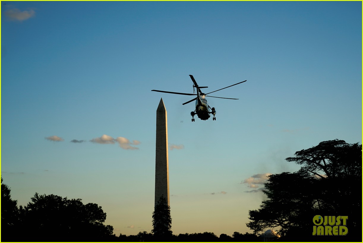 donald trump leaves white house goes to hospital 104489986