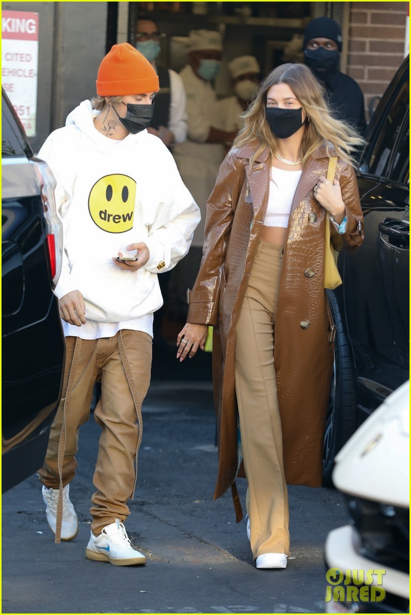 justin bieber lunch with wife hailey bieber 054501917