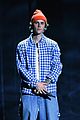 justin bieber opens american music awards lonely and holy 05