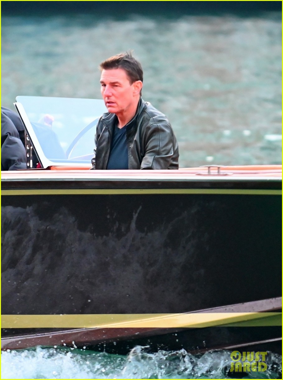 tom cruise mission impossible final scenes boat 974500451