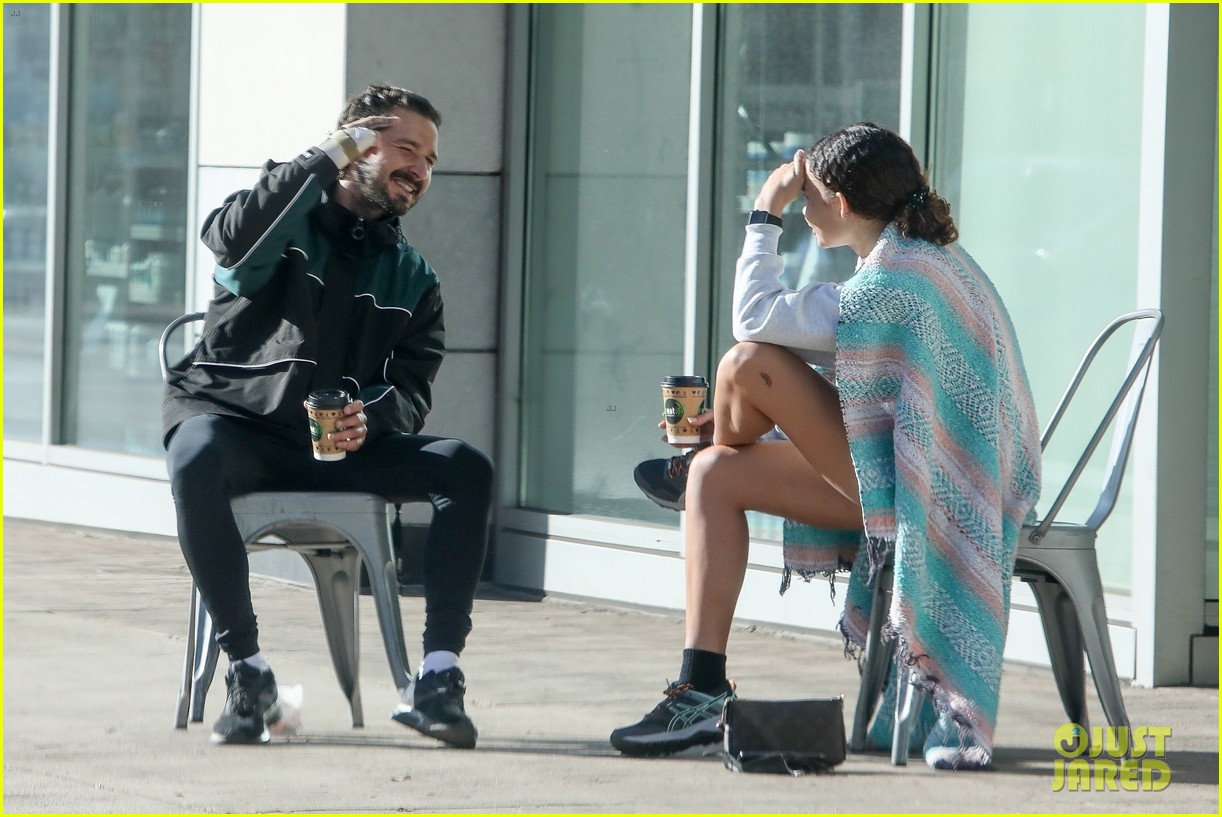 shia labeouf coffee date with ashley moore 014499420