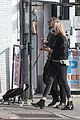 malin akerman jack donnelly lunch makeout pics 39