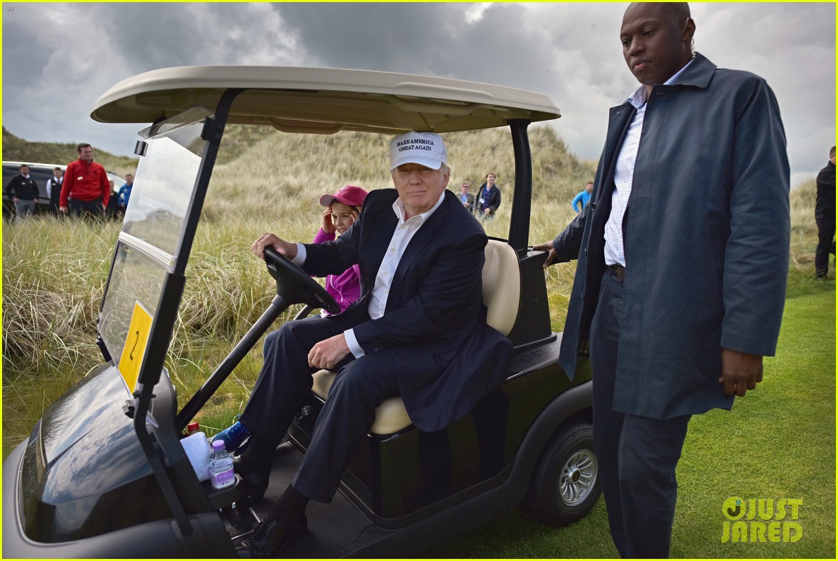 donald trump was at golf course 124498278