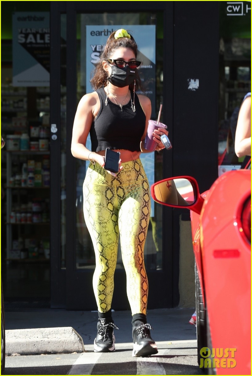 vanessa hudgens smacks gg margee butt switch quote 014501682
