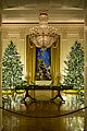 white house christmas 2020 decorations 03