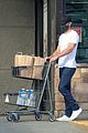 chace crawford grocery shopping 05