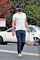 chace crawford grocery shopping 09
