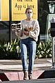 julianne hough gets coffee with mom 09