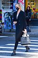 karlie kloss steps out rare appearance after pregnancy confirmation 51