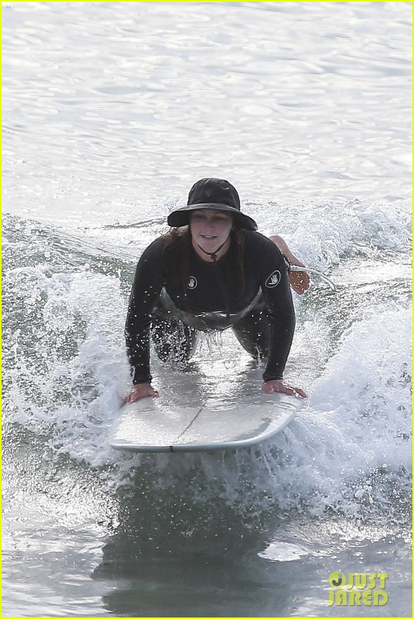 leighton meester catches some waves solo surf session 024512030