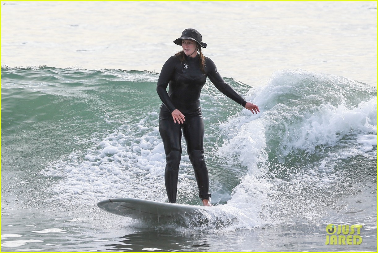 leighton meester catches some waves solo surf session 07