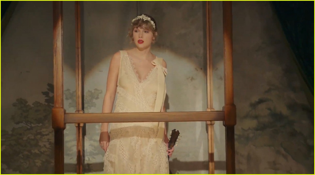 Taylor Swift Drops 