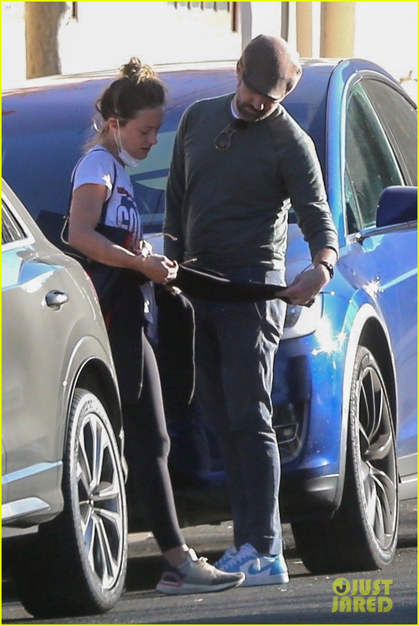 olivia wilde jason sudeikis long embrace after spending the day together 424510920