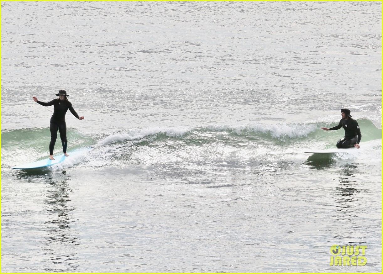 leighton meester adam brody surfing at the beach 66