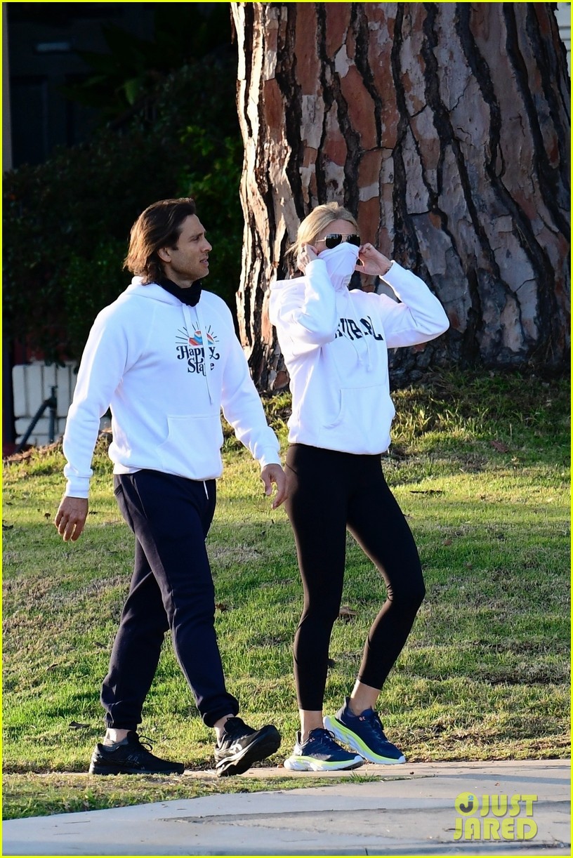 Paltrow & Husband Brad Falchuk Kick Off The New Year with a