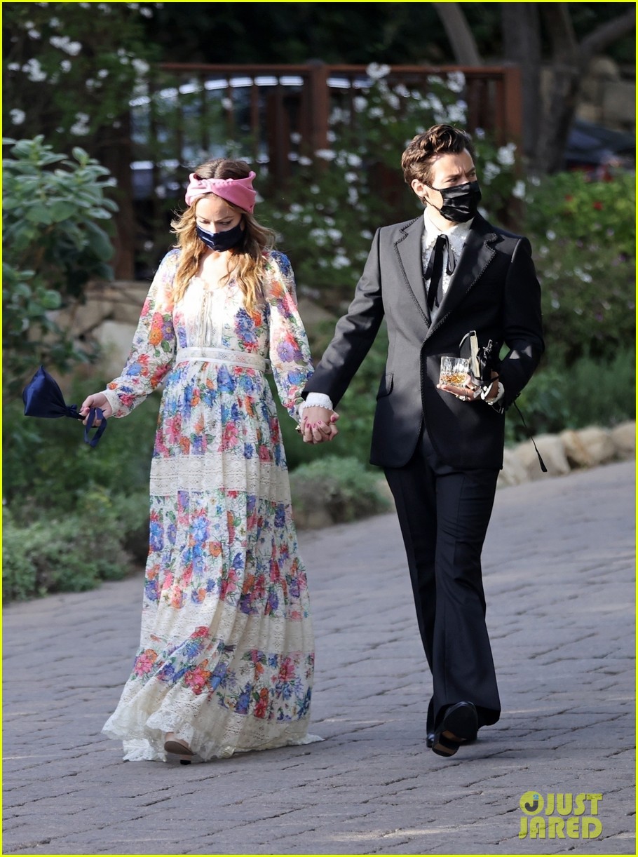 Harry Styles and Olivia Wilde twin in Gucci at Jeff Azoff's wedding