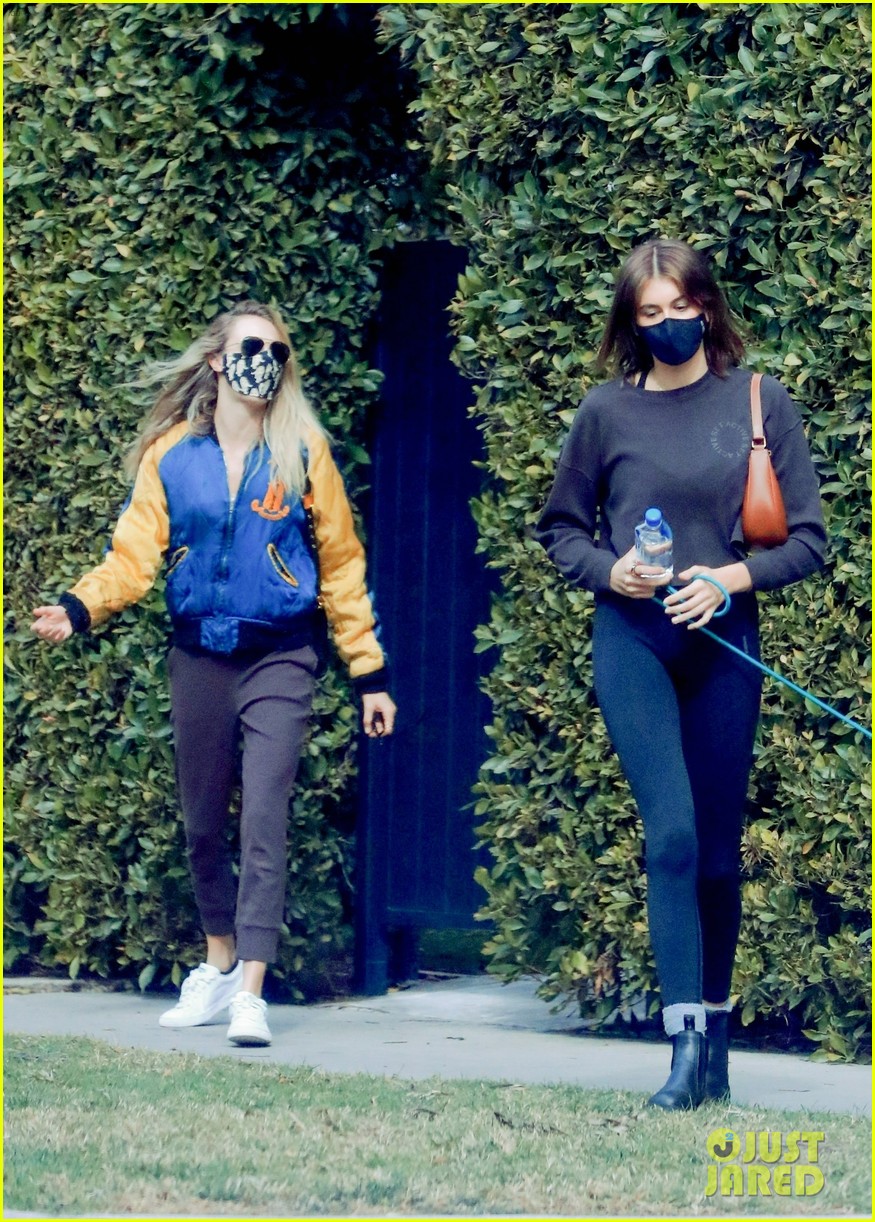 cara delevingne kaia gerber another pilates session 444524983