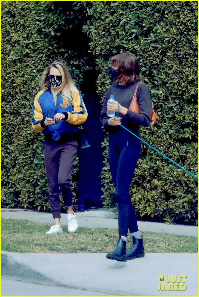 cara delevingne kaia gerber another pilates session 544524993