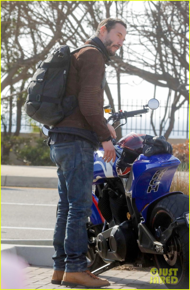 keanu reeves stopped by fans motorcycle ride 244523833