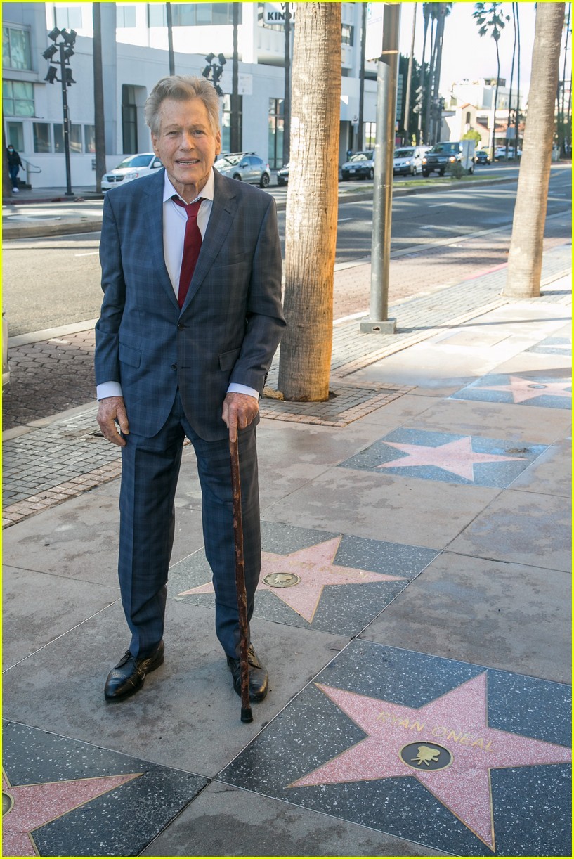 ryan oneal star on hollywood walk of fame 014524257