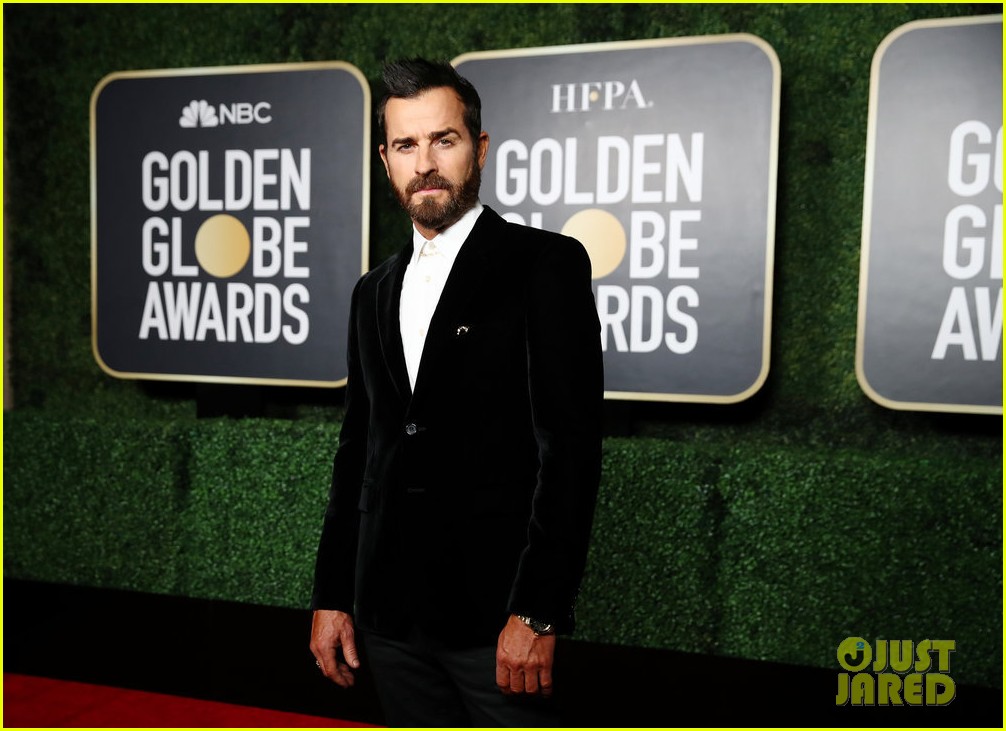 justin theroux wears a fohawk at the golden globes 2021 034528634
