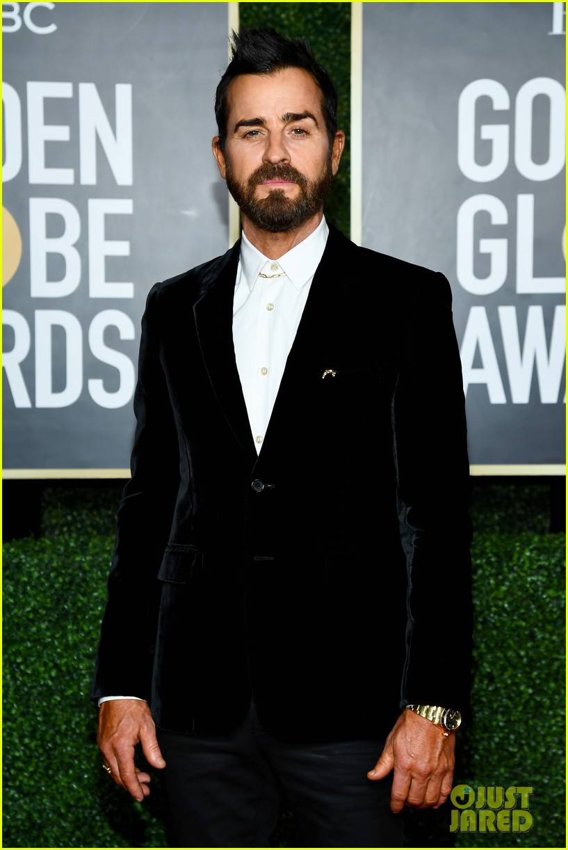 justin theroux wears a fohawk at the golden globes 2021 054528636