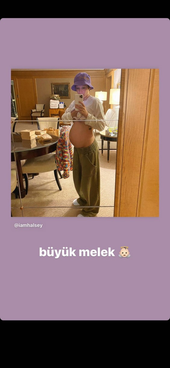 halsey growing baby bump turkish words 014531868